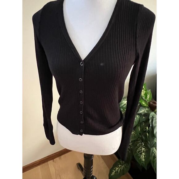 Abercrombie & Fitch Black Ribbed Sweater - Picture 2 of 4